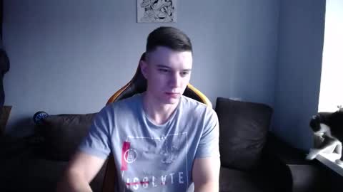 Nick   online show from December 17, 2025, 10:21 am