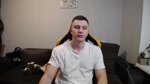 Nick   online show from December 17, 2025, 10:27 pm