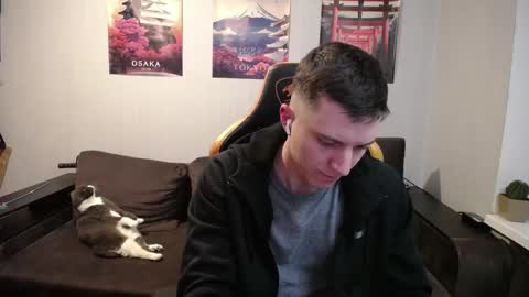 Nick   online show from April 21, 2026, 7:06 pm
