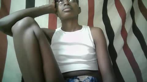 Snapshot of therry_heart chatting on April 23, 2026, 1:13 pm hearty online show from April 23, 2026, 1:13 pm