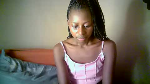 Snapshot of therry_heart chatting on May 1, 2026, 3:33 am hearty online show from May 1, 2026, 3:33 am