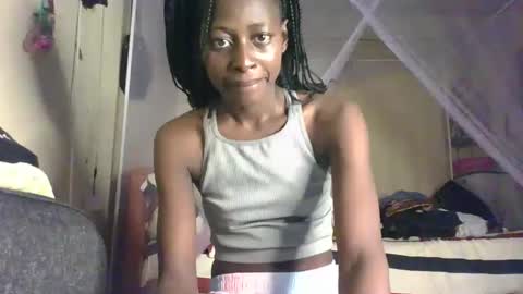 Snapshot of therry_heart chatting on May 14, 2026, 5:58 am hearty online show from May 14, 2026, 5:58 am