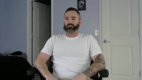 Snapshot of thesexorcist1984 chatting on December 1, 2024, 6:08 pm James online show from December 1, 2024, 6:08 pm