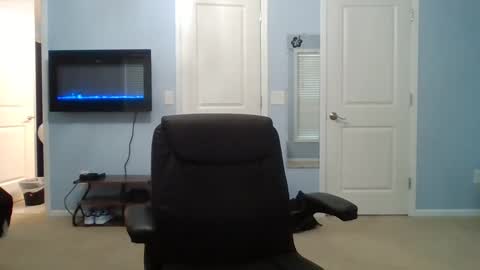 Snapshot of thesexorcist1984 chatting on January 17, 2025, 10:01 pm James online show from January 17, 2025, 10:01 pm