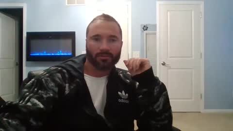 Snapshot of thesexorcist1984 chatting on January 18, 2025, 4:15 am James online show from January 18, 2025, 4:15 am