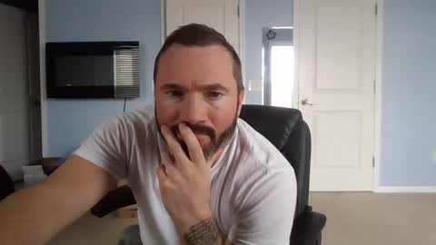 Snapshot of thesexorcist1984 chatting on February 10, 2025, 7:49 pm James online show from February 10, 2025, 7:49 pm