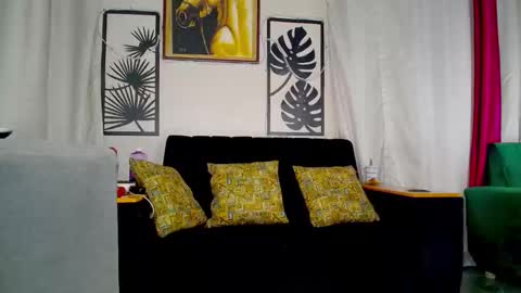 thesexy_kittydoll online show from February 10, 2026, 8:18 am