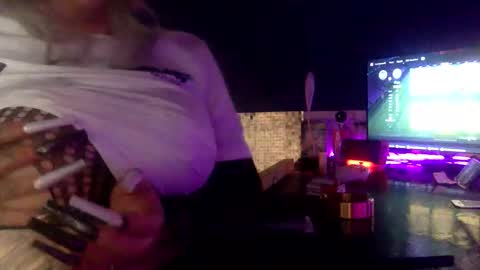 theshowgirl online show from May 14, 2026, 3:35 am