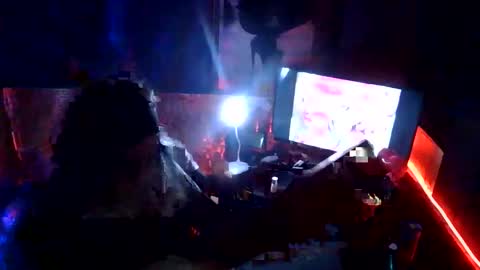 theshowgirl online show from May 19, 2026, 2:51 am