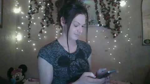 Snapshot of thesillymillie chatting on February 18, 2025, 3:53 am sillymillie0 online show from February 18, 2025, 3:53 am