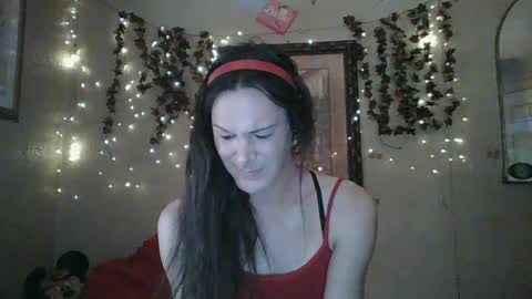 Snapshot of thesillymillie chatting on September 22, 2025, 6:54 pm sillymillie0 online show from September 22, 2025, 6:54 pm