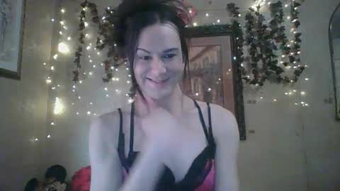 sillymillie0 online show from February 10, 2026, 9:41 pm