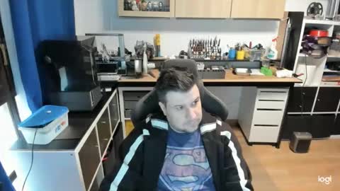 thesir35 online show from November 23, 2025, 9:09 am