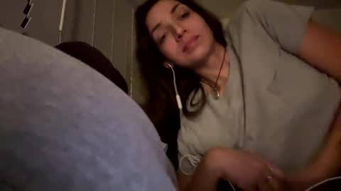 Snapshot of thesirengirl chatting on October 27, 2025, 10:41 am thesirengirl online show from October 27, 2025, 10:41 am