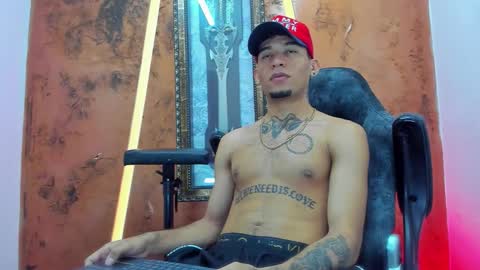 theskinny8inch_ online show from September 20, 2025, 5:41 am