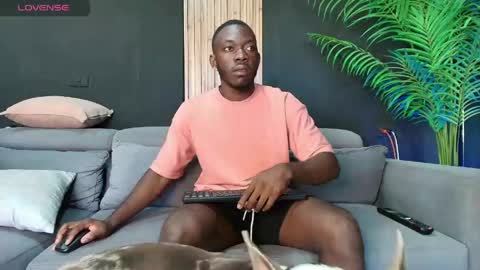 thestraightroom online show from May 1, 2026, 12:54 pm