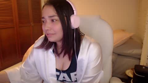 Snapshot of thetalkingbutt chatting on March 17, 2026, 2:05 am Mai online show from March 17, 2026, 2:05 am