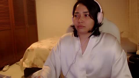 Snapshot of thetalkingbutt chatting on July 4, 2026, 3:45 am Mai online show from July 4, 2026, 3:45 am