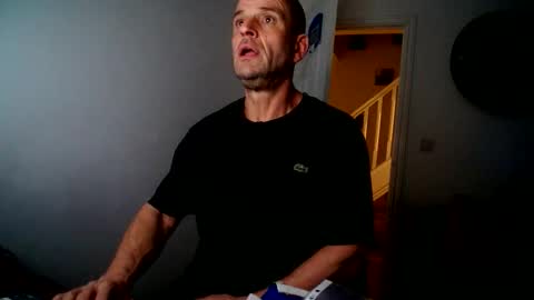theterracemenae online show from September 17, 2025, 10:44 pm