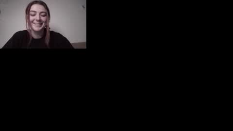 Snapshot of thetinymermaid chatting on December 31, 2024, 3:34 am theTinyMermaid online show from December 31, 2024, 3:34 am