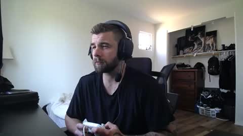 Snapshot of theufcfan_8181 chatting on May 11, 2026, 7:55 pm troy online show from May 11, 2026, 7:55 pm