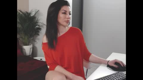 Hi  Im Belle  Welcome to my room  online show from February 18, 2026, 3:24 am