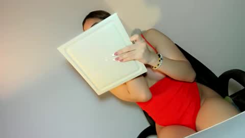 Snapshot of thewhoremistress05 chatting on October 20, 2025, 5:19 am stella online show from October 20, 2025, 5:19 am