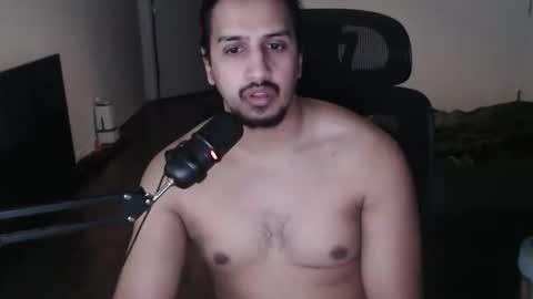 Vampiro online show from April 22, 2026, 1:52 am