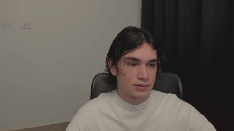 Snapshot of thiaan__ chatting on February 28, 2025, 3:04 am thiaan__ online show from February 28, 2025, 3:04 am