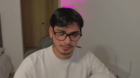 thiaan__ online show from August 8, 2026, 1:08 am