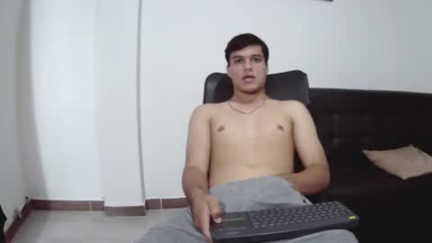 Thiago Diaz online show from February 9, 2025, 8:45 pm