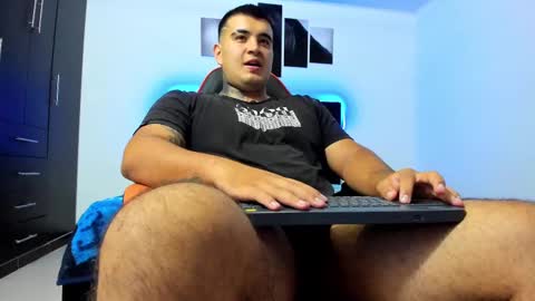 Snapshot of thiago_cp01 chatting on September 14, 2025, 3:05 am Thiago online show from September 14, 2025, 3:05 am