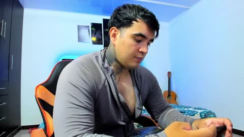 Snapshot of thiago_cp01 chatting on April 11, 2026, 7:45 am Thiago online show from April 11, 2026, 7:45 am