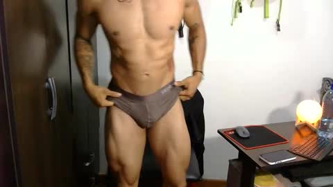 Snapshot of thiago_happy chatting on June 11, 2026, 12:03 pm thiago_happy online show from June 11, 2026, 12:03 pm