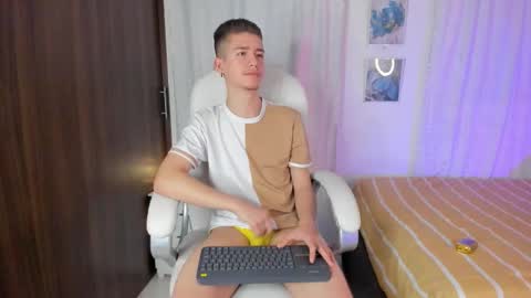 Manuel online show from September 21, 2025, 12:45 am