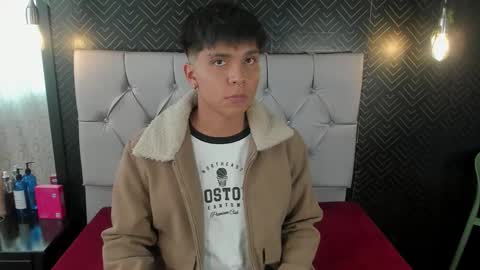 Snapshot of thiago_kozak chatting on March 6, 2026, 7:43 pm thiago online show from March 6, 2026, 7:43 pm
