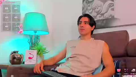 Thiago Mg online show from September 13, 2025, 1:33 pm