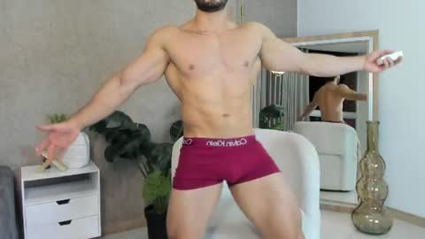 Snapshot of thiago_moretti chatting on June 24, 2026, 12:09 am THIAGO online show from June 24, 2026, 12:09 am