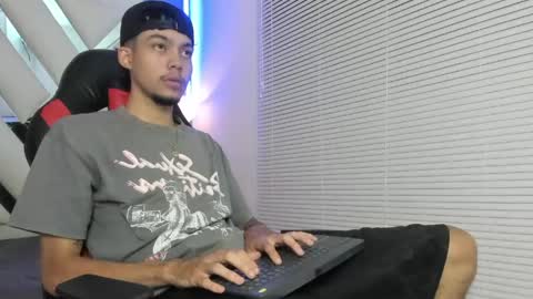 Thiago online show from May 17, 2026, 7:32 pm