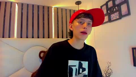 Snapshot of thiago_twink38 chatting on June 22, 2026, 4:42 am thiago_twink38 online show from June 22, 2026, 4:42 am