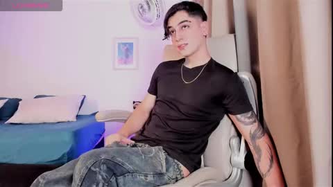 Snapshot of thiago_winteer chatting on March 29, 2026, 2:22 am Thiago Winteer online show from March 29, 2026, 2:22 am
