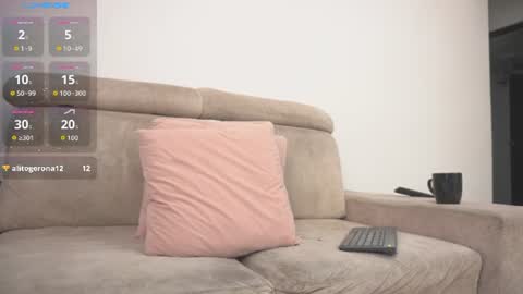 Snapshot of thiagoxbig chatting on June 9, 2026, 11:27 pm thiagoxbig online show from June 9, 2026, 11:27 pm