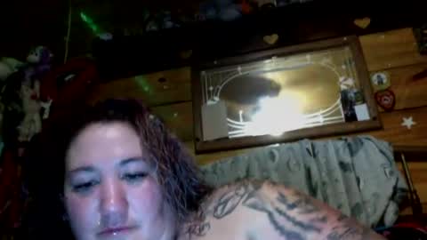 Snapshot of thickandjuicy7612 chatting on December 19, 2024, 1:40 pm thickandjuicy7612 online show from December 19, 2024, 1:40 pm