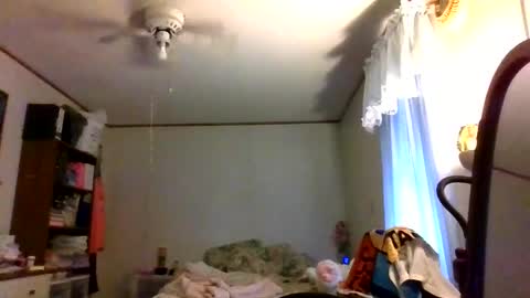 Snapshot of thickassazn93 chatting on November 3, 2025, 6:09 pm thickassazn93 online show from November 3, 2025, 6:09 pm