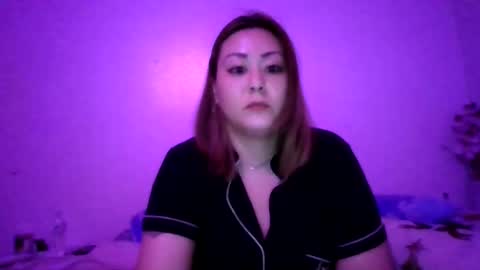 thickassazn93 online show from December 22, 2025, 8:11 am