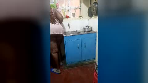 thickbotty_ebony online show from July 23, 2026, 12:25 pm