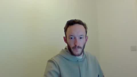 thickcut69_ online show from February 5, 2026, 9:30 pm