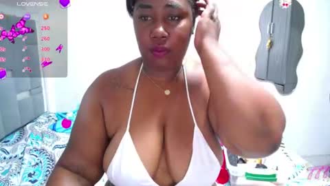 XIOMARA  online show from June 19, 2026, 2:10 pm