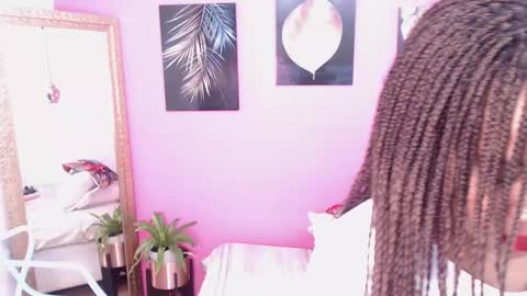 Snapshot of thickeebonyy chatting on February 23, 2025, 7:38 pm thickeebonyy online show from February 23, 2025, 7:38 pm