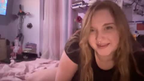 Ariel online show from December 9, 2024, 3:40 am